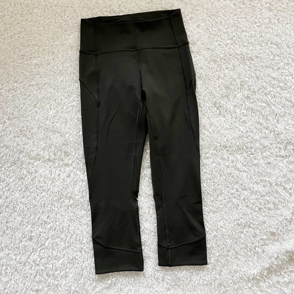 Lululemon Black Crop Leggings - size 4 (#1) - Picture 7 of 7